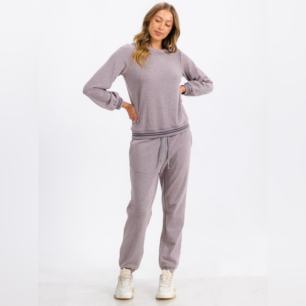SALE! 029. WOMEN'S ELASTIC WAIST FRONT POCKET ANIMAL PRINT DETAILED SWEATPANTS